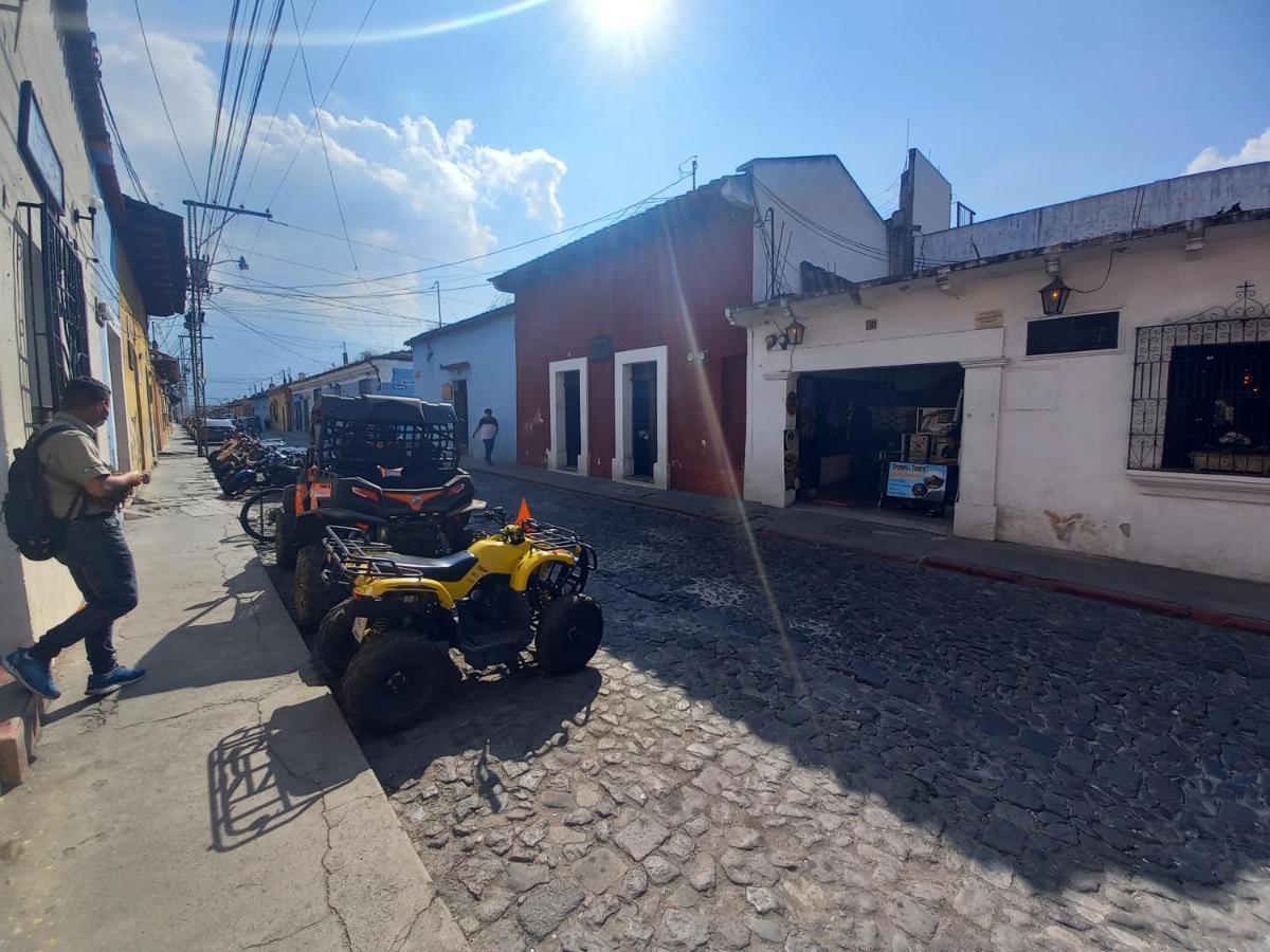 La Gaceta Camping Hotel Antigua Екстериор снимка
