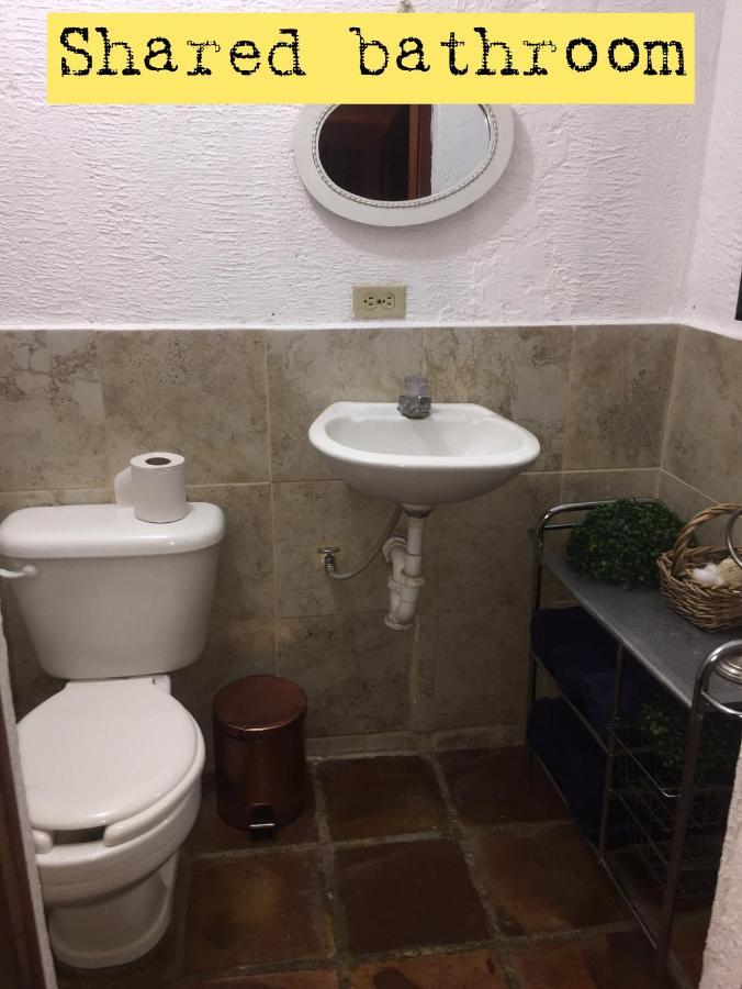 La Gaceta Camping Hotel Antigua Екстериор снимка